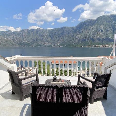 Lux Boka Sea View Apartment 코토르 외부 사진